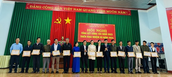 TONG KET DANG 4